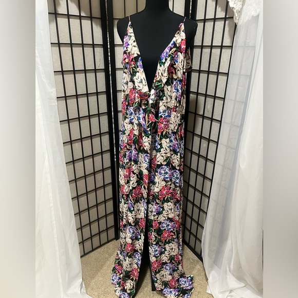 W A Y F MIDNIGHT FLORAL WRAP Maxi Dress with Strappy Back SIZE XL - Picture 8 of 11